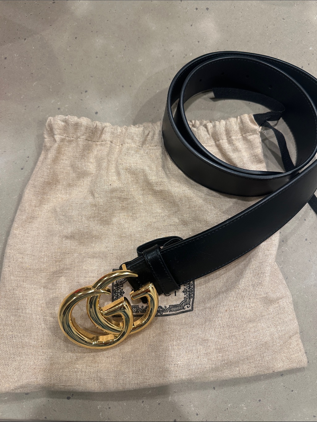 Gucci Black Leather Belt With Gold Double G Buckle Size 26